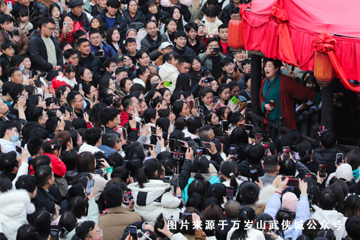 開封王婆爆火的背后，如何才能推動景區的可持續發展？