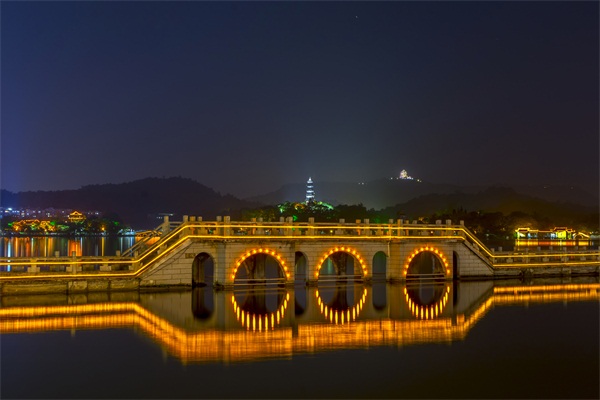 橋梁夜景亮化-是橋梁藝術美學的呈現